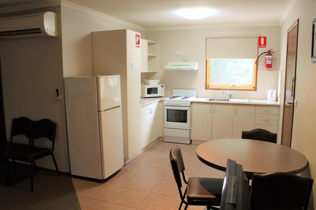 Ballarat Eureka Lodge Motel Bagian luar foto