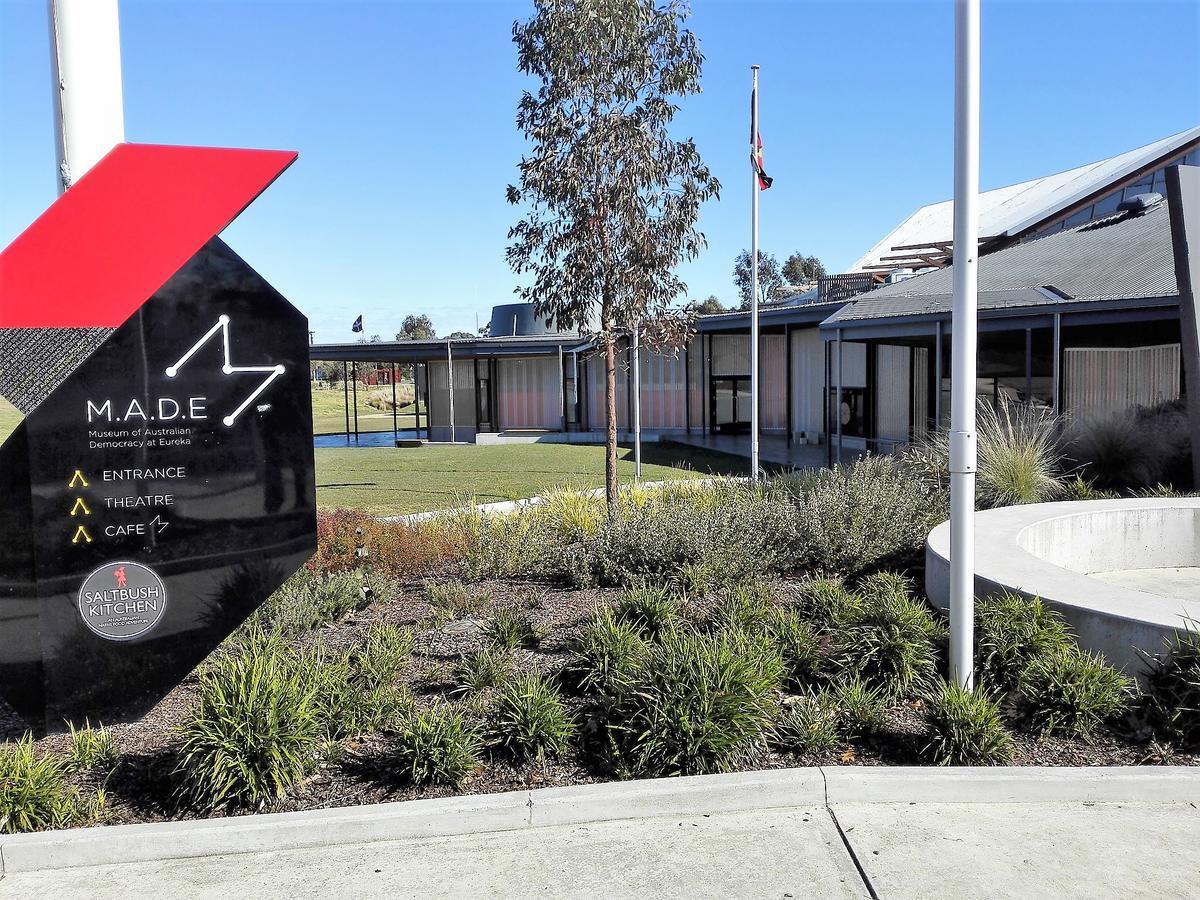 Ballarat Eureka Lodge Motel Bagian luar foto