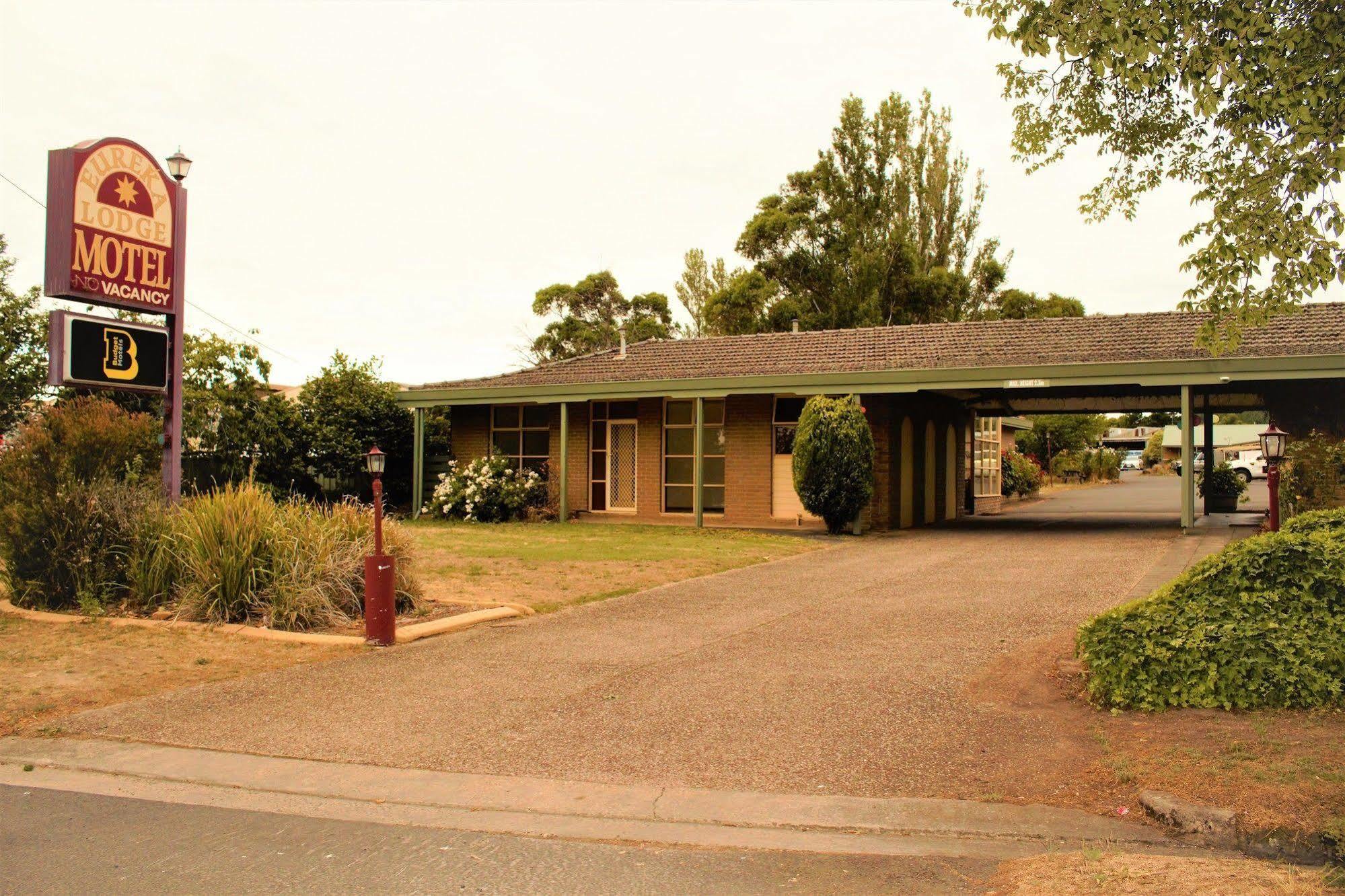 Ballarat Eureka Lodge Motel Bagian luar foto